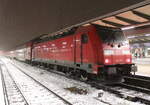 146 279 stand abgebügelt mit RE 4314(Rostock-Hamburg)im Rostocker Hbf.10.12.2021