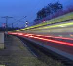 Ausfahrt -

... eines Zuges aus dem Bahnhof Bad Cannstatt, Interessant: das Signal in Bildmitte zeigt sowohl grün als auch rot! 

22.03.2005 (J)