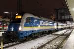 Die 183 004 mit dem Alex nach Hof in Mnchen Hbf am 07.12.2012