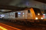 285 112-9 RheinCargo (DE801) in D�sseldorf Hbf, Oktober 2016.