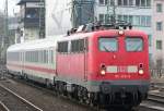 Die 115 209-9 zieht ihren letzten Pbz durch Dsseldorf HBF vor ihrer Z-Stellung aufgrund des Fristablaufs..