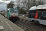 Niederländer trifft Belgier in Anrath 1429 008 und E 186 350-5 am Freitag den 3.Februar 2017,