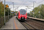 442 314 (Bombardier Talent 2) von DB Regio Südost, womöglich als Überführungsfahrt nach Leipzig oder Dresden, durchfährt den Hp Magdeburg Herrenkrug auf der Bahnstrecke Berlin–Magdeburg (KBS 201) Richtung Biederitz.
[17.10.2019 | 15:18 Uhr]