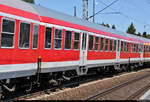 Bnrz 451.4 (50 80 22-34 180-6 D-DB) der Gesellschaft für Eisenbahnbetrieb mbH (GfE), noch mit Anschriften von DB Regio Baden-Württemberg, ist eingereiht in einer Überführungsfahrt