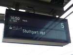 Zugzielanzeige des IC 184 nach Stuttgart Hbf.