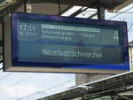 Zugzielanzeige des RE 22315 nach Neustadt (Schwarzwald).