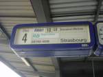 Im eigenen Archiv gekramt: 12. Juni 2004 am Bahnhof Kehl. Ein Zugzielanzeiger die es dort heute leider nicht mehr gibt. :-(
