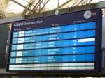 Die Abfahrtstafel im Hauptbahnhof von Dresden am 26.01.13.
