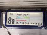 Ein Zugzielfalchanzeiger der besonderen art nicht einsteigen obwohl der zug noch weiter nach Manheim Friedrichfeld fhrt.Mannheim am 18.6.2005