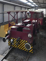 Die Akkumulatoren-Kleinlokomotive Ka4013 stammt aus dem Jahr 1930 und ist Teil der Ausstellung im Eisenbahnmuseum Bochum.