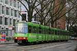 Rheinbahn 4274+4273 auf U78 nach Arena, 31.12.2023, Theodor-Heuss-Brücke  