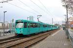 VGF Düwag Pt-Wagen 720+727 als Doppeltraktion auf der Linie 20 am 02.02.19 in Frankfurt Uni Klinikum 