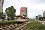 VGF Düwag Pt-Wagen 128 am 11.08.19 in Frankfurt Niederrad als Pendelverkehr zum Sommerfest des Straßenbahn Museums