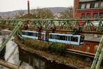 Schwebebahn Gtw 15/17  City of Birmingham Symphony Orchestra  in Wuppertal, M�rz 2022.