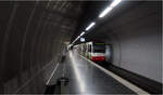Eindrücke von der U42 in Dortmund -     Der erste Abschnitt des Tunnel II mit 2,6 km Länge führte vom Stadtgarten zur Rampe Glückaufstraße mit vier U-Stationen.
