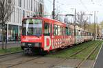 Deutschland, Düsseldorf, Rheinbahn  Strassenbahnwagen 4255+4213, Linie U76, am Endpunkt Krefeld Ostwall  2/4/2022