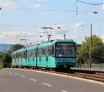 VGF Bombardier U5-25 Wagen 616 am 05.08.17 auf der Frankfurter Breitenbachbrücke als Umleiter auf der er Linie U6 