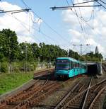 VGF Bombardier U5-25 Wagen 674am 01.09.17 in Frankfurt Industriehof auf der U7 vom Bahnsteig aus fotografiert
