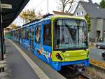 VGF Bombardier U5-25 Wagen 658 mit Senckenberg Vollwerbung am 21.10.17 in Frankfurt Enkheim