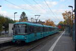 Am 14.10.2025 trifft ein Zug der Linie U2 nach Bad Homburg vor der Höhe, Gonzenheim(U)in Bad Homburg vor der Höhe, Ober-Eschbach(U)ein.