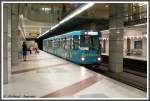 Fotohalt in der U-Bahn-Station Nordwestzentrum bei der Sonderfahrt des Vereins Historische Straenbahn der Stadt Frankfurt am Main e.