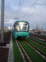 Ein U5 Wagen der VGF am 12.12.10 bei der U-Bahn Erffnung in Riedberg 