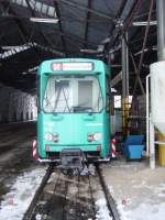 Ein PTB Wagen der VGF in Eckenheim abgestellt am 19.12.10.