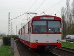 VGF Düwag U2 Wagen 303 am 03.04.16 bei Weißkirchen Ost
