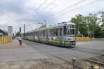 TW 2043 fhrt am 14.06.2011 in der Misburger Strae in Hannover ein.