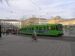 Straenbahn am Bahnhofsvorplatz vom Hauptbahnhof! 