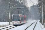 4018 und 4039 als Linie 7 auf der EBO-Strecke im Stadtwald mit dem Ziel  Frechen  kurz vor der Haltestelle  Stüttgenhof  am 03.03.2018.