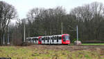 HF6 5305 und 5319 als Linie 18 nach Buchheim auf der EBO-Strecke im Kölner Stadtwald zwischen Efferen und Klettenberg am 17.02.2024.