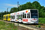 4057 wurde als 43. Fahrzeug eine neue Ganzreklame für das Möbelhaus  Segmüller  angebracht. Hier zu sehen in Merkenich am 15.05.2017.