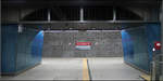 Köln: Nord-Süd-Stadtbahn -    Station Karthäuserhof: Einer der drei Durchbrüchen zwischen den beiden Bahnsteigröhren.