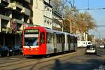 5206 wurden die Köpfe neu lackiert. Hier zu sehen in Köln auf der Neusser Straße am 10.11.2020.