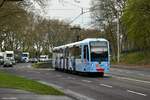 5129 als Verstärker-Linie E4 mit dem Fahrtziel Severinstraße auf dem Pfälzischen Ring in Köln am 10.04.2021.