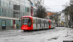 HF6 5319 befindet sich im Liniendienst. Hier als Linie 3 zusammen mit 5314 in Köln auf dem Gotenring am 30.03.2023.