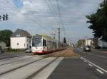 TW 4161 kam am 20. Juni 2007 die Aachener Stre entlang gefahren und erreicht in wenigen Metern seine Endstation Weiden West, wo Umstiegsmglichkeit zur S-Bahn ist. Die Fuball-Weltmeisterschaft 2006 war Grund fr die Finanzierung dieser neuen Verknpfung zwischen Straenbahn und S-Bahn gewesen. 