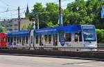 Straenbahn der Linie 7, KVB, nach Braunsfeld bei der Abfahrt von der Severinsbrcke in Kln - 30.05.2011