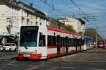 Niederflurwagen 4115 auf der Kreuzung Aachener Str./Grtel am 24.04.2013.