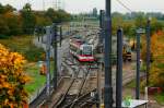 4038 als planmig ausrckender Kurs der Linie 15 in der Abstellanlage  Merkenich  noch auf der alten Weichenverbindung am 25.10.2013.