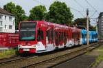 Niederflurwagen 4018 spielt seit heute (07.06.2014) Hochgeschwindigkeitszug Thalys bzw trägt eine neue Ganzreklame für Diesen  .