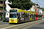 Niederflurwagen 4566 wurde eine neue Ganzreklame  Parkett Riese  angebracht. Hier zu sehen auf der Neusser Straße am 14.08.2016.