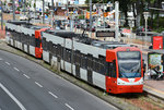 Straßenbahn Nr. 4546 der KVB, Linie 1 nach Bernsberg in K-Weiden - 12.07.2016