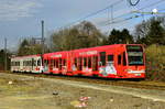 4029 wurde eine neue Ganzreklame  Möbel Höffner  angebracht. Hier zu sehen in Merkenich am 28.01.2017.