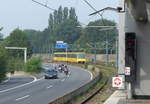 EVAG 5238 als U18 (Mülheim Hbf - Essen Berliner Platz), am 15.08.2020 am Rhein-Ruhr-Zentrum in Mülheim (Ruhr).