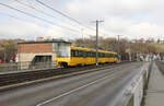 Stuttgarter Straßenbahnen AG-Triebwagen 4215 // Stuttgart // 10.