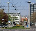 U2, Strecke zum Hölderlinplatz: Die Haltestelle Berliner Platz (Liederhalle) der Linie U2. 

14.04.2009 (M)