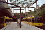 Halb im Freien -     Der Gerlinger Stadtbahntunnel (und die Strecke) endet im Stadtzentrum in einer nach oben geöffneten Haltestelle.