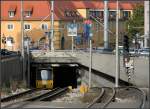 . Älteste erhaltene Stadtbahnrampe - 

Die Rampe zwischen den Haltestellen Olgaeck und Charlottenplatz ist die älteste noch erhaltene Tunneleinfahrt der Stuttgarter Stadtbahn. Sie wird seit 1967 befahren. Solche Bauwerke sind keine Zierde für das Stadtbild. 

05.10.2008 (M)